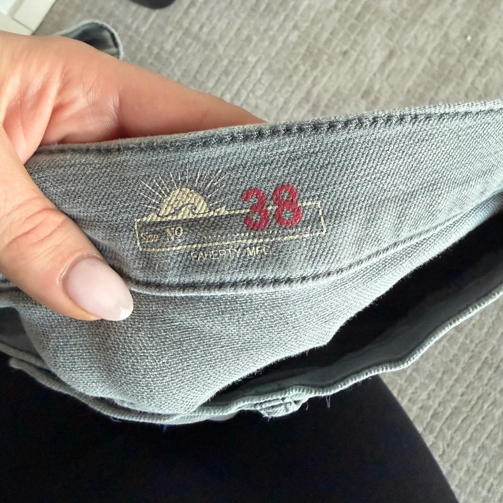 Men's Faherty Stretch Terry 5-Pocket Pants Size 38 in Grey‎